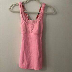 Lululemon Athletica fitted athletic tank top w/ floral detail & criss-cross back